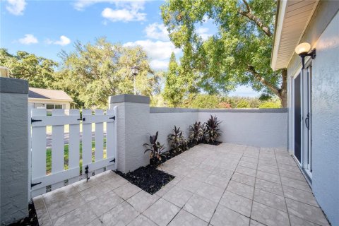 Condo in Temple Terrace, Florida, 2 bedrooms  № 1791608 - photo 27