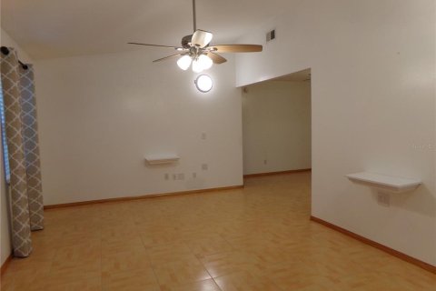 Casa en venta en Winter Park, Florida, 4 dormitorios, 150.87 m2 № 2208940 - foto 8