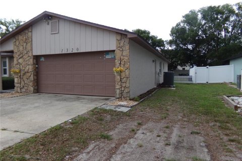 Casa en venta en Winter Park, Florida, 4 dormitorios, 150.87 m2 № 2208940 - foto 5