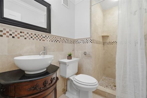 Copropriété à vendre à Tampa, Floride: 2 chambres, 138.24 m2 № 2239637 - photo 20