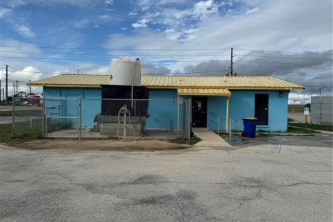 Commercial property in Lake Placid, Florida 148.36 sq.m. № 1686930 - photo 23