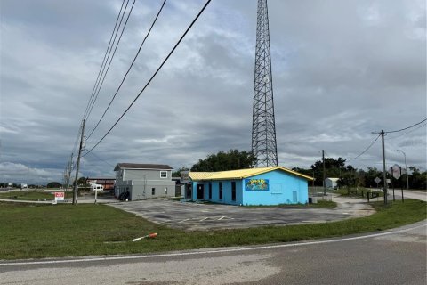 Commercial property in Lake Placid, Florida 148.36 sq.m. № 1686930 - photo 22