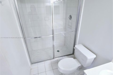 Купить кондоминиум в Авентура, Флорида 1 спальня, 102.56м2, № 1715574 - фото 19