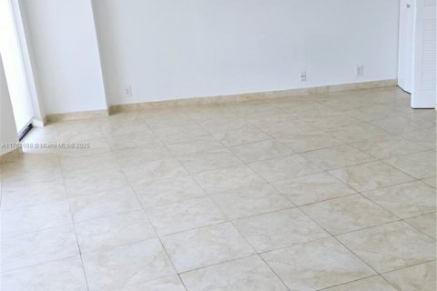 Купить кондоминиум в Авентура, Флорида 1 спальня, 102.56м2, № 1715574 - фото 7
