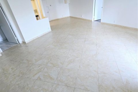 Купить кондоминиум в Авентура, Флорида 1 спальня, 102.56м2, № 1715574 - фото 11
