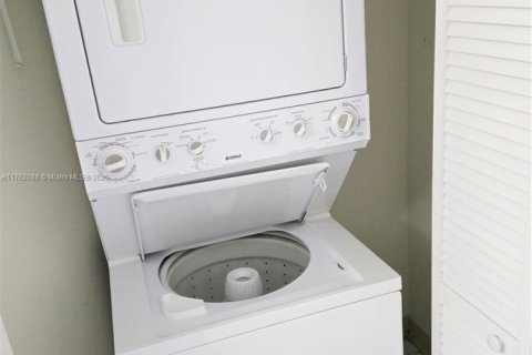 Купить кондоминиум в Авентура, Флорида 1 спальня, 102.56м2, № 1715574 - фото 22