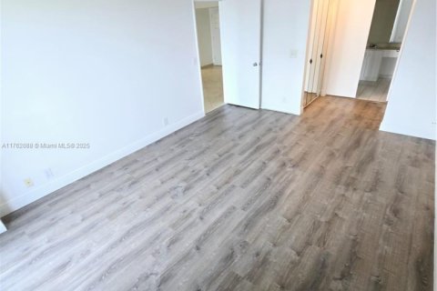 Купить кондоминиум в Авентура, Флорида 1 спальня, 102.56м2, № 1715574 - фото 17
