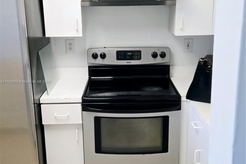 Купить кондоминиум в Авентура, Флорида 1 спальня, 102.56м2, № 1715574 - фото 4