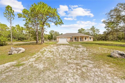 Casa en venta en Weeki Wachee, Florida, 4 dormitorios, 313.82 m2 № 2206472 - foto 4