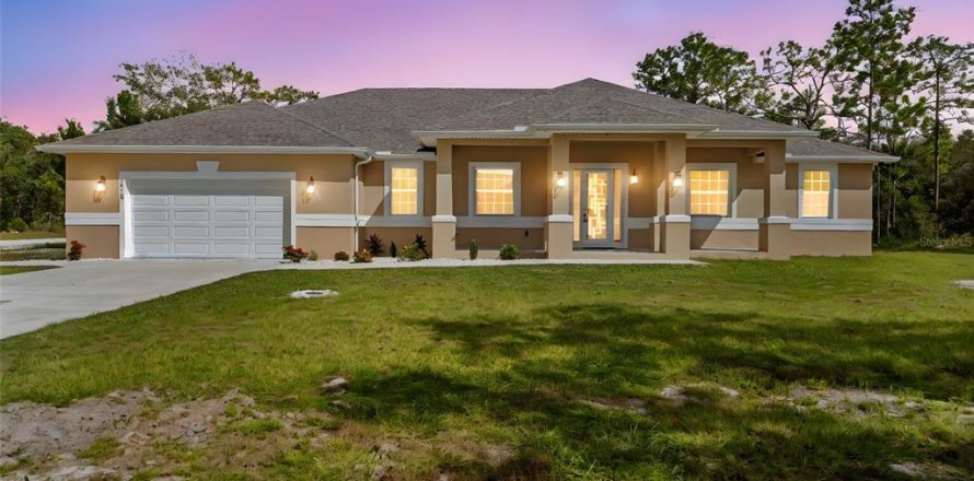 Casa en Weeki Wachee, Florida 4 dormitorios, 313.82 m2 № 2206472