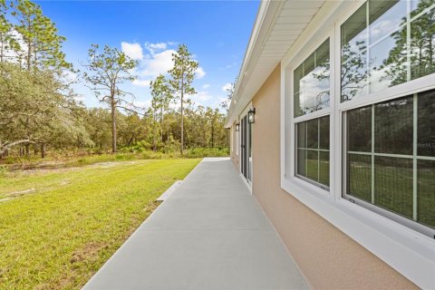 Casa en venta en Weeki Wachee, Florida, 4 dormitorios, 313.82 m2 № 2206472 - foto 10