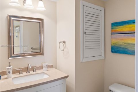 Купить кондоминиум в Пемброк-Пайнс, Флорида 1 спальня, 83.61м2, № 1971606 - фото 29