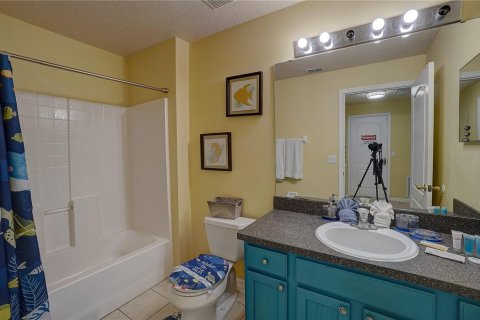 House in Davenport, Florida 4 bedrooms, 154.12 sq.m. № 1535520 - photo 20