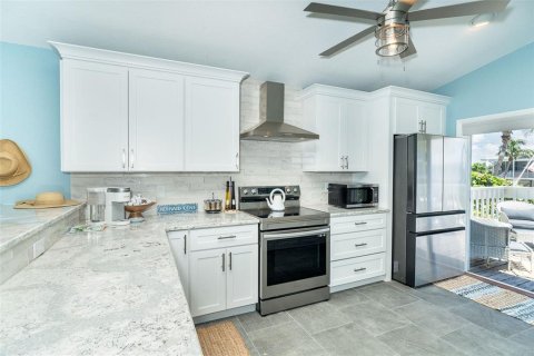Casa en venta en Placida, Florida, 2 dormitorios, 116.87 m2 № 1856385 - foto 10
