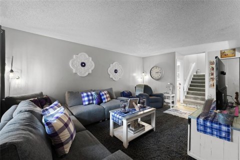 Condo in Orlando, Florida, 2 bedrooms  № 1553482 - photo 9