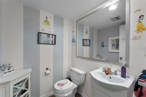 Condominio en venta en Orlando, Florida, 2 dormitorios, 121.52 m2 № 1553482 - foto 15