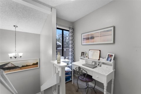 Condo in Orlando, Florida, 2 bedrooms  № 1553482 - photo 16