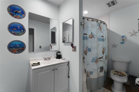 Condo in Orlando, Florida, 2 bedrooms  № 1553482 - photo 23