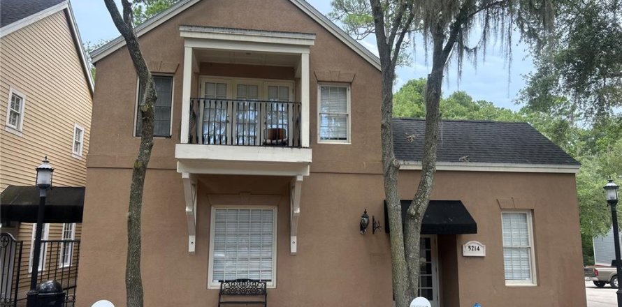 Propiedad comercial en Gainesville, Florida 147.25 m2 № 1918780
