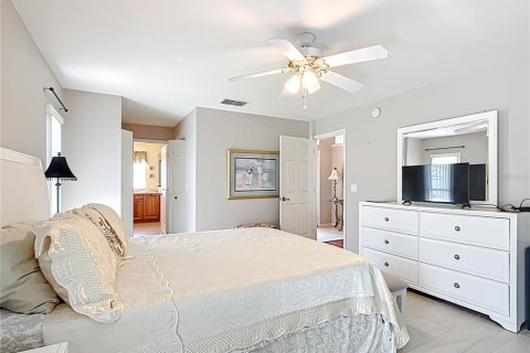 Купить виллу или дом в Саммерфилд, Флорида 8 комнат, 166.57м2, № 1584607 - фото 25