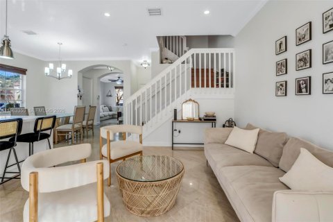 Купить таунхаус в Мирамар, Флорида 3 спальни, 185.99м2, № 2025367 - фото 13