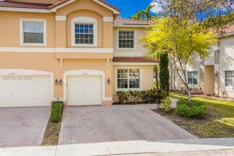 Купить таунхаус в Мирамар, Флорида 3 спальни, 185.99м2, № 2025367 - фото 28