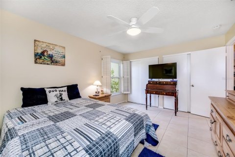House in Pinellas Park, Florida 2 bedrooms, 145.86 sq.m. № 1402137 - photo 26