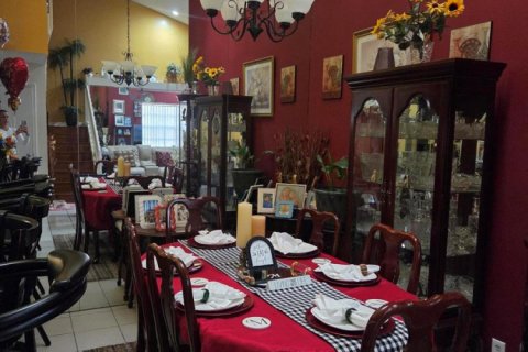 Townhouse in Tamarac, Florida 3 bedrooms, 162.49 sq.m. № 2083289 - photo 5