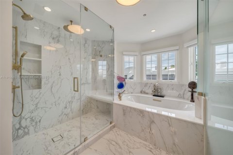 Touwnhouse à vendre à Miami Beach, Floride: 3 chambres, 245.26 m2 № 1973785 - photo 7