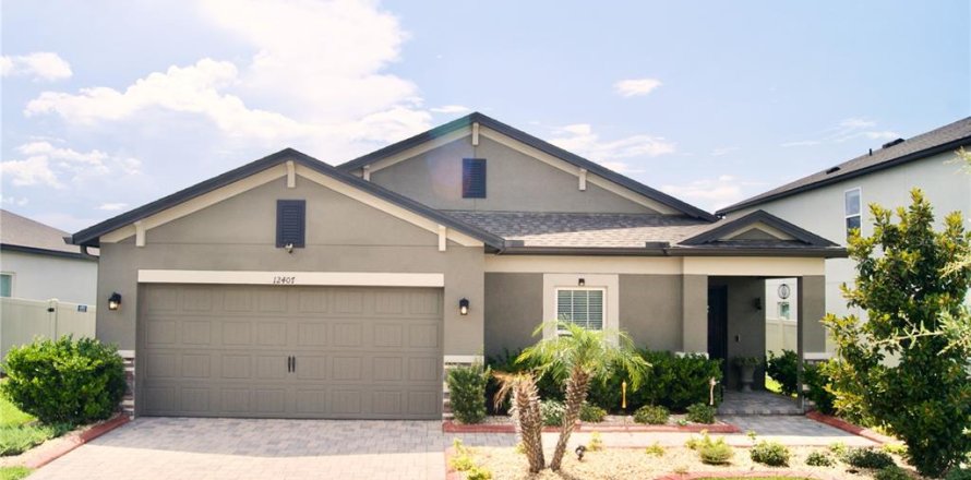 Villa ou maison à Dade City, Floride 4 chambres, 205.87 m2 № 2151572