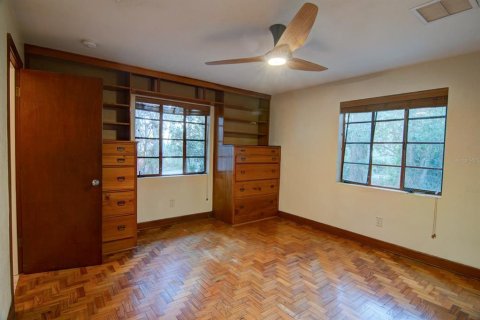 Villa ou maison à louer à Gainesville, Floride: 4 chambres, 214.51 m2 № 2123066 - photo 2