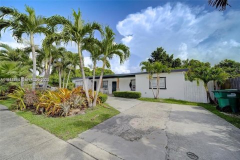 Villa ou maison à Miami, Floride 5 chambres, 205.31 m2 № 2004686