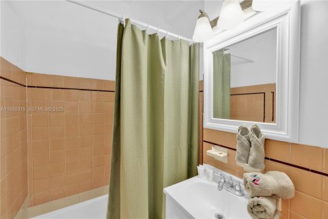 Copropriété à vendre à Miami Beach, Floride: 24.15 m2 № 2055949 - photo 8