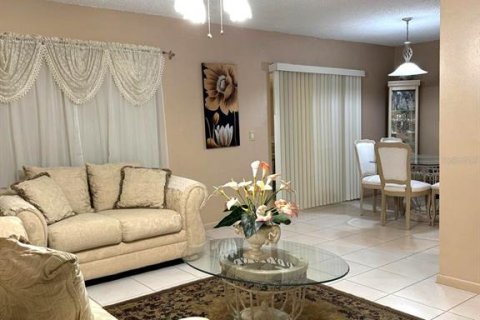 House in Tampa, Florida 3 bedrooms, 203.27 sq.m. № 1846984 - photo 20