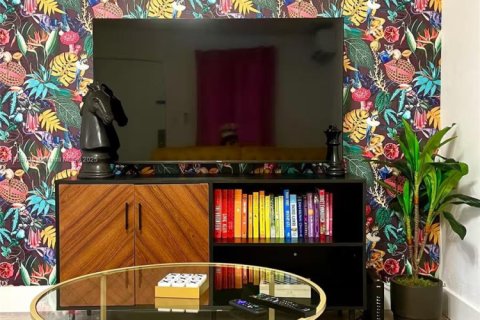 House in Miami, Florida 2 bedrooms, 181.72 sq.m. № 1978038 - photo 18