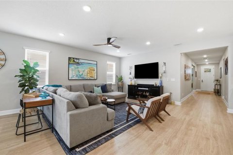 Купить виллу или дом в Палм-Кост, Флорида 3 комнаты, 199м2, № 2236071 - фото 12