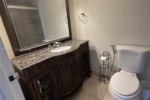 Copropriété à louer à Sunny Isles Beach, Floride: 1 chambre, 67.35 m2 № 2360151 - photo 11