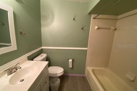 Townhouse in Kissimmee, Florida 3 bedrooms, 136.66 sq.m. № 2266477 - photo 23