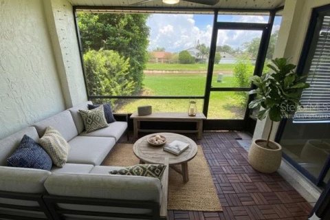 Townhouse in Kissimmee, Florida 3 bedrooms, 136.66 sq.m. № 2266477 - photo 4