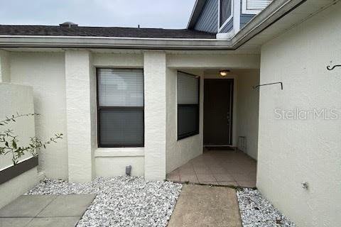 Townhouse in Kissimmee, Florida 3 bedrooms, 136.66 sq.m. № 2266477 - photo 6
