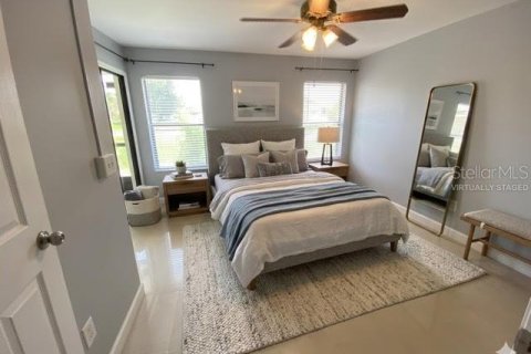 Townhouse in Kissimmee, Florida 3 bedrooms, 136.66 sq.m. № 2266477 - photo 5