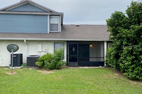Townhouse in Kissimmee, Florida 3 bedrooms, 136.66 sq.m. № 2266477 - photo 30