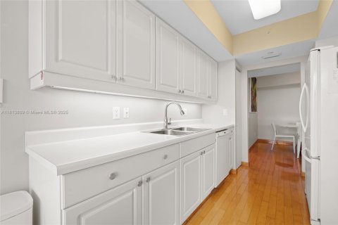 Купить кондоминиум в Авентура, Флорида 2 спальни, 140.28м2, № 2014694 - фото 11