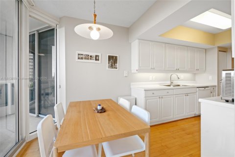 Купить кондоминиум в Авентура, Флорида 2 спальни, 140.28м2, № 2014694 - фото 8