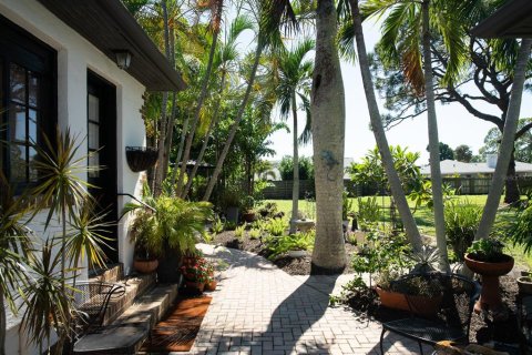 Casa en venta en Bradenton, Florida, 5 dormitorios, 274.15 m2 № 2426031 - foto 8