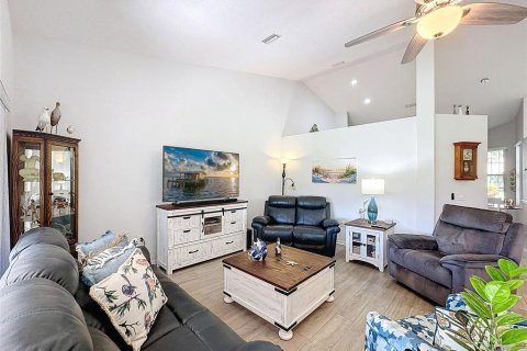 Villa ou maison à vendre à Hudson, Floride: 2 chambres, 133.78 m2 № 1782590 - photo 9