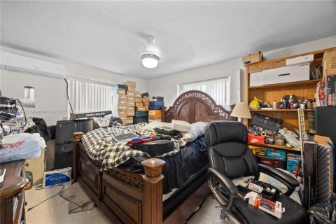 Casa en venta en North Miami, Florida, 2 dormitorios, 137.22 m2 № 1700988 - foto 22