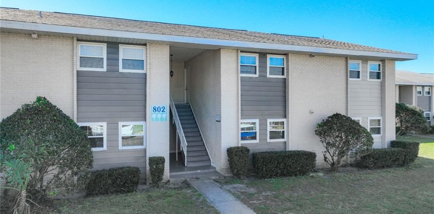 Condo à Orlando, Floride, 4 chambres № 2141782