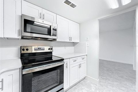 Copropriété à vendre à Orlando, Floride: 4 chambres, 109.44 m2 № 2141782 - photo 8