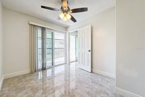 Copropriété à vendre à Orlando, Floride: 4 chambres, 109.44 m2 № 2141782 - photo 17